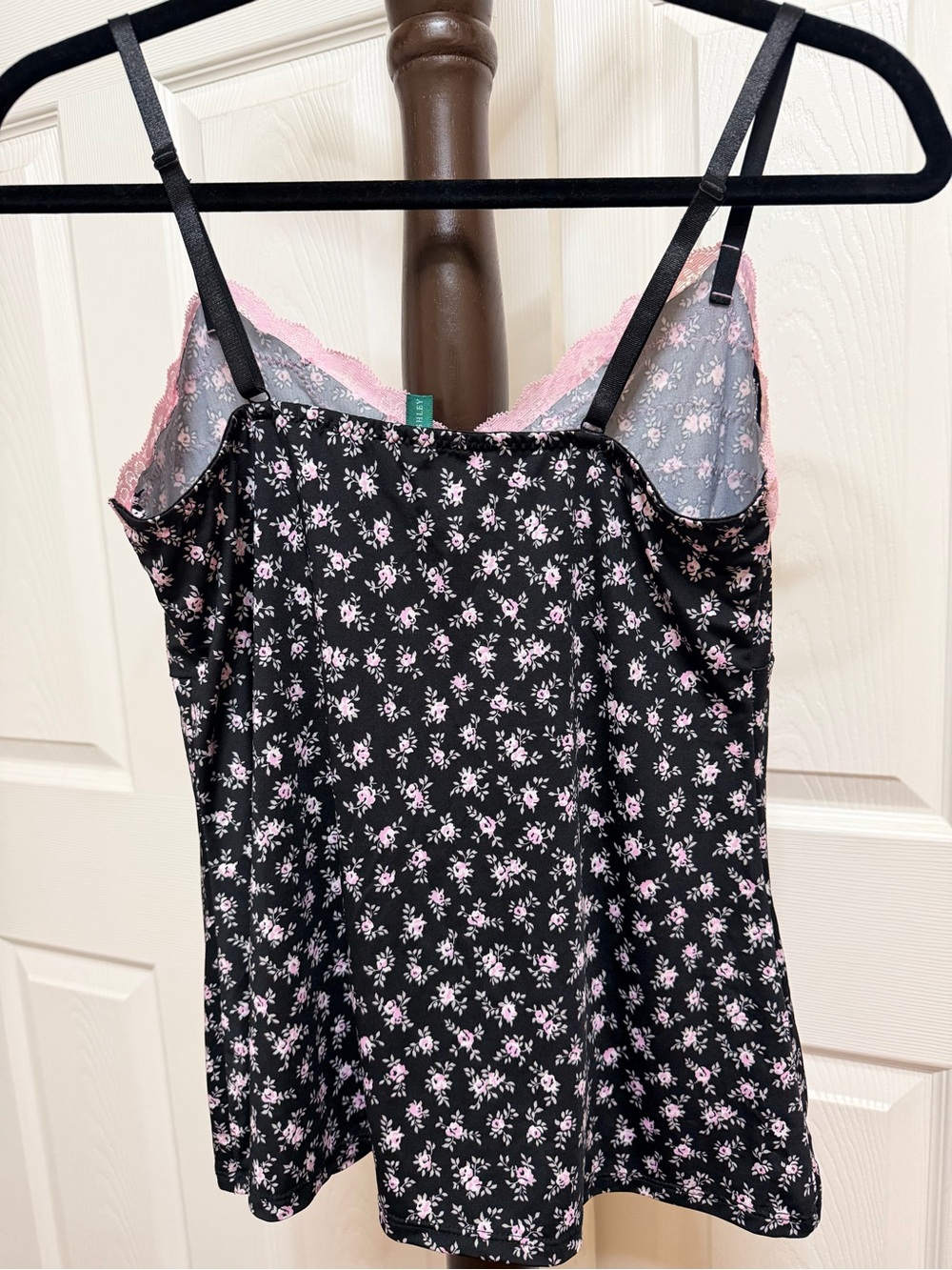 Laura Ashley Black Sleep Set with Pink Floral Print and Pink Lace - Picture 8 of 9